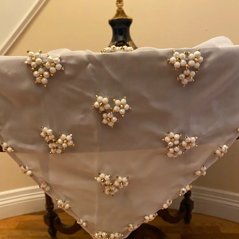 Nwt handmade fancy white color Chapel Veil, scarf, wrap - Picture 2 of 3